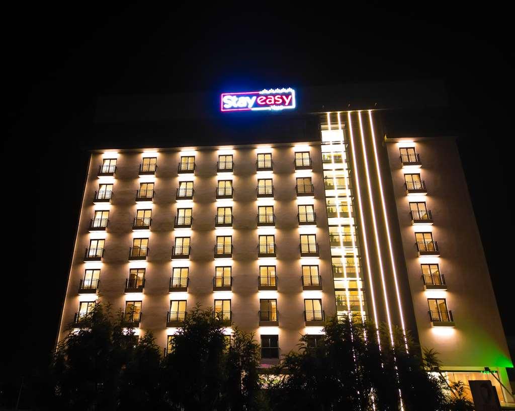 אדיס אבבה Stay Easy Plus Hotel מראה חיצוני תמונה